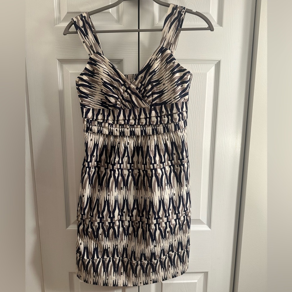 Ann Taylor Summer Dress Size 0 Ivory Navy Tan